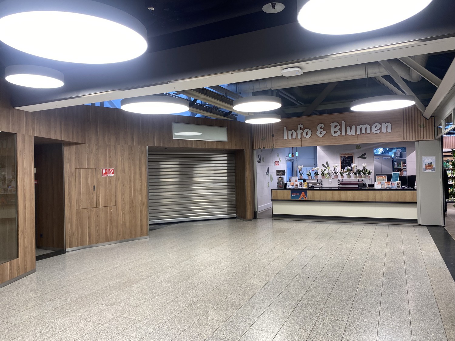 Commerce de 50-140m², photo 3 sur 7