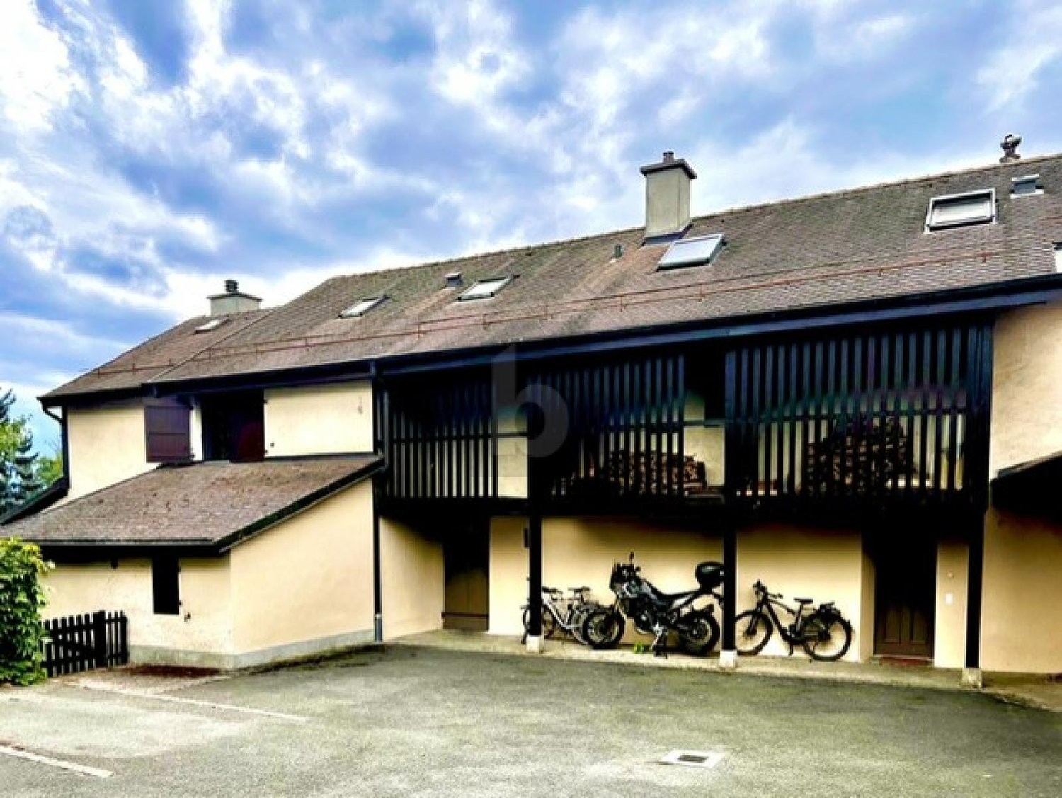 5 rooms single house