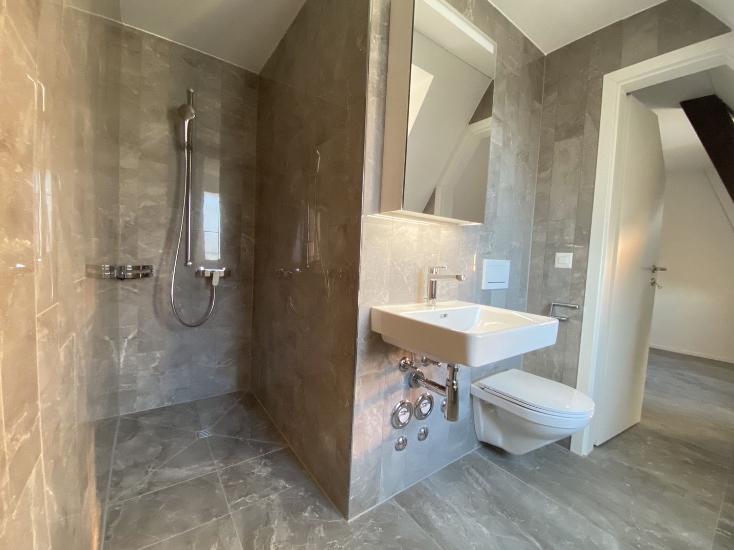 Appartement d'une pièce, photo 2 sur 3
