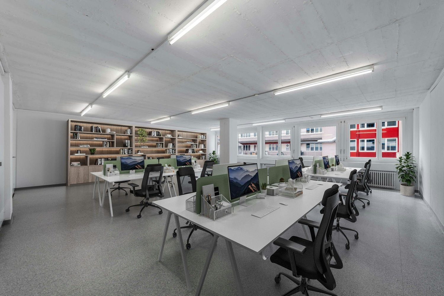 Bureau de 70m², photo 1 sur 7
