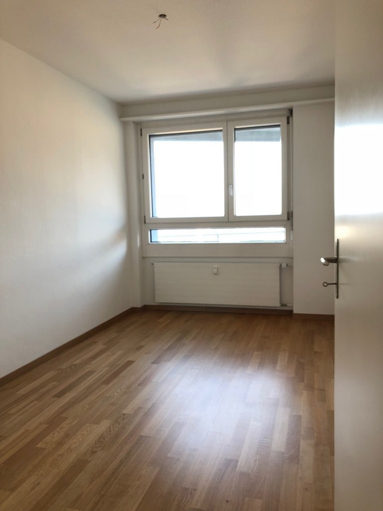 3 pièces appartement, photo 3 sur 6