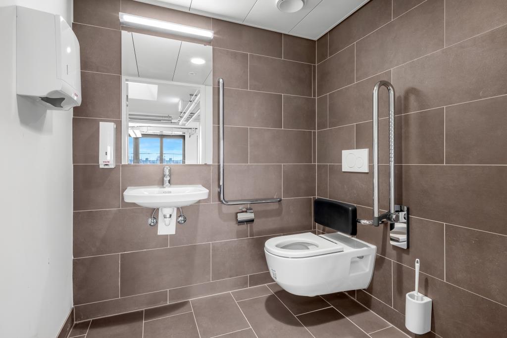 Bureau de 183m², photo 8 sur 10