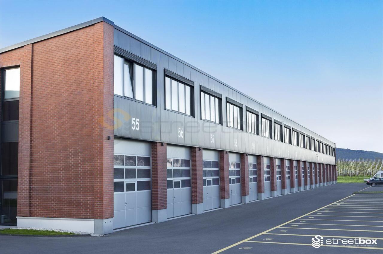 115m² commercial