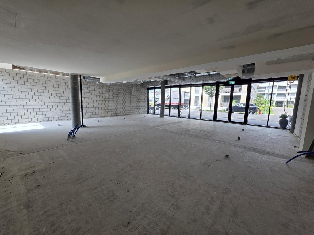 135m² commerciale