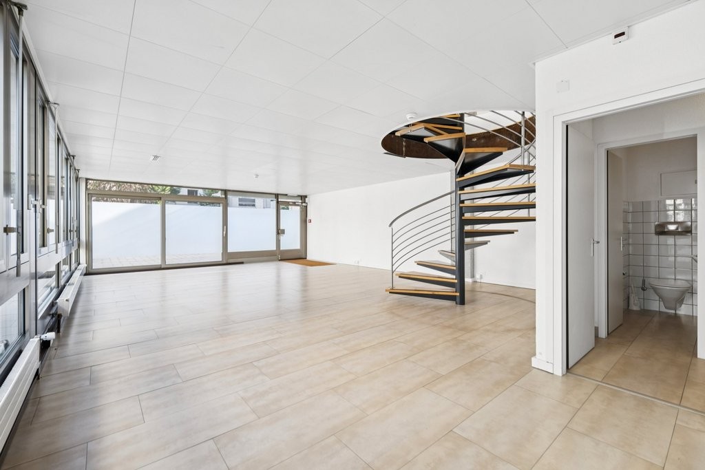 194m² office, photo 2 sur 10