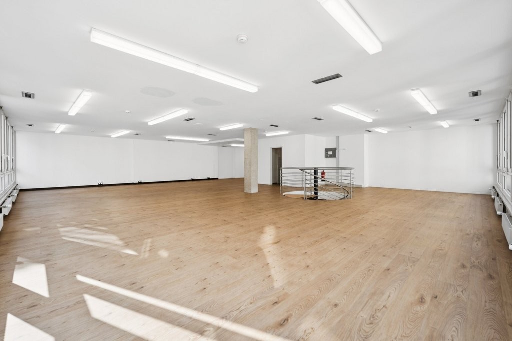 194m² office, photo 3 sur 10