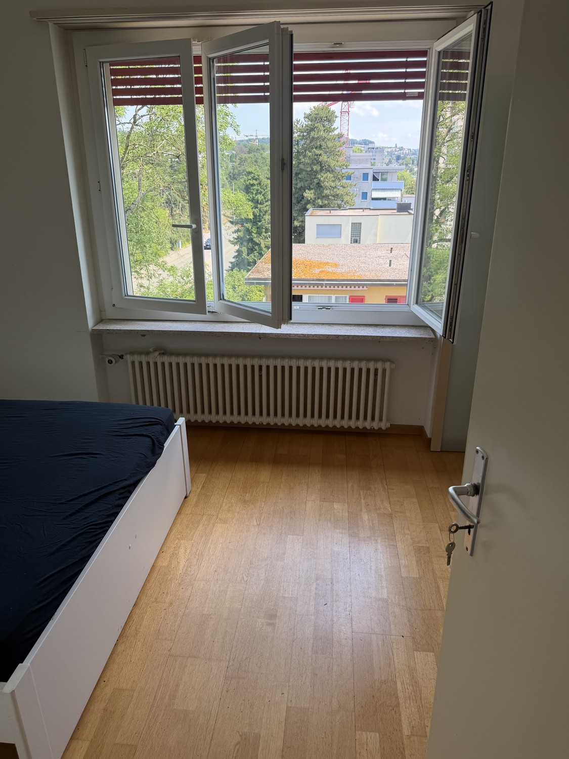 Chambre en colocation, photo 1 sur 2