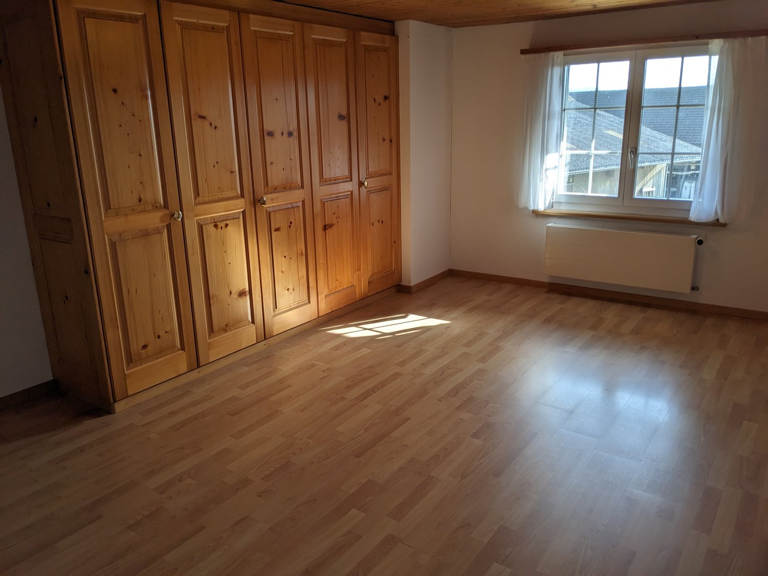 Chambre en colocation, photo 2 sur 8