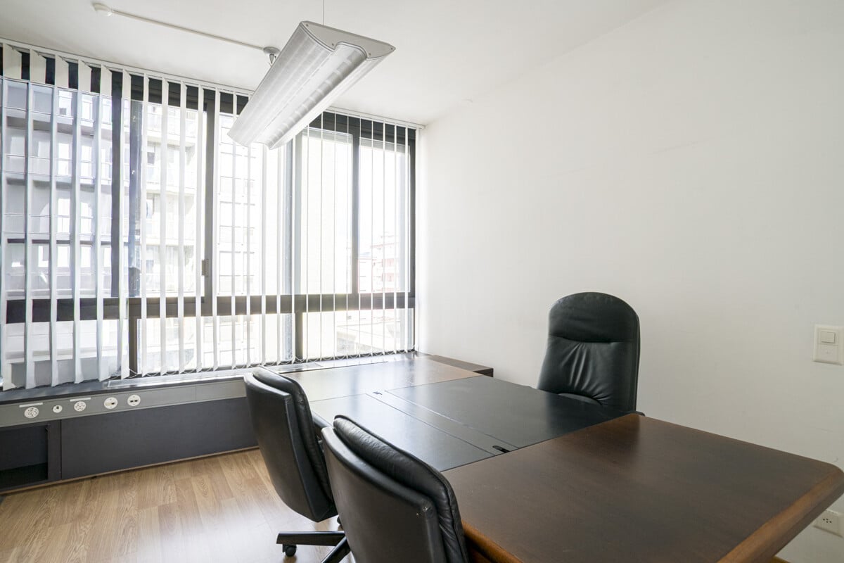 Bureau, photo 5 sur 6