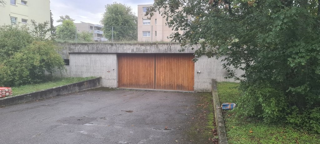 Underground slot
