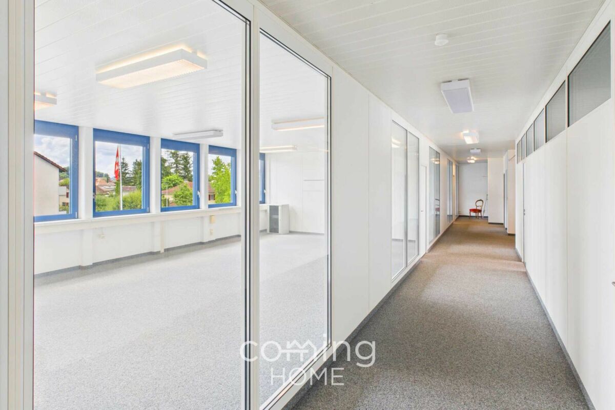 49m² commercial, photo 7 sur 8