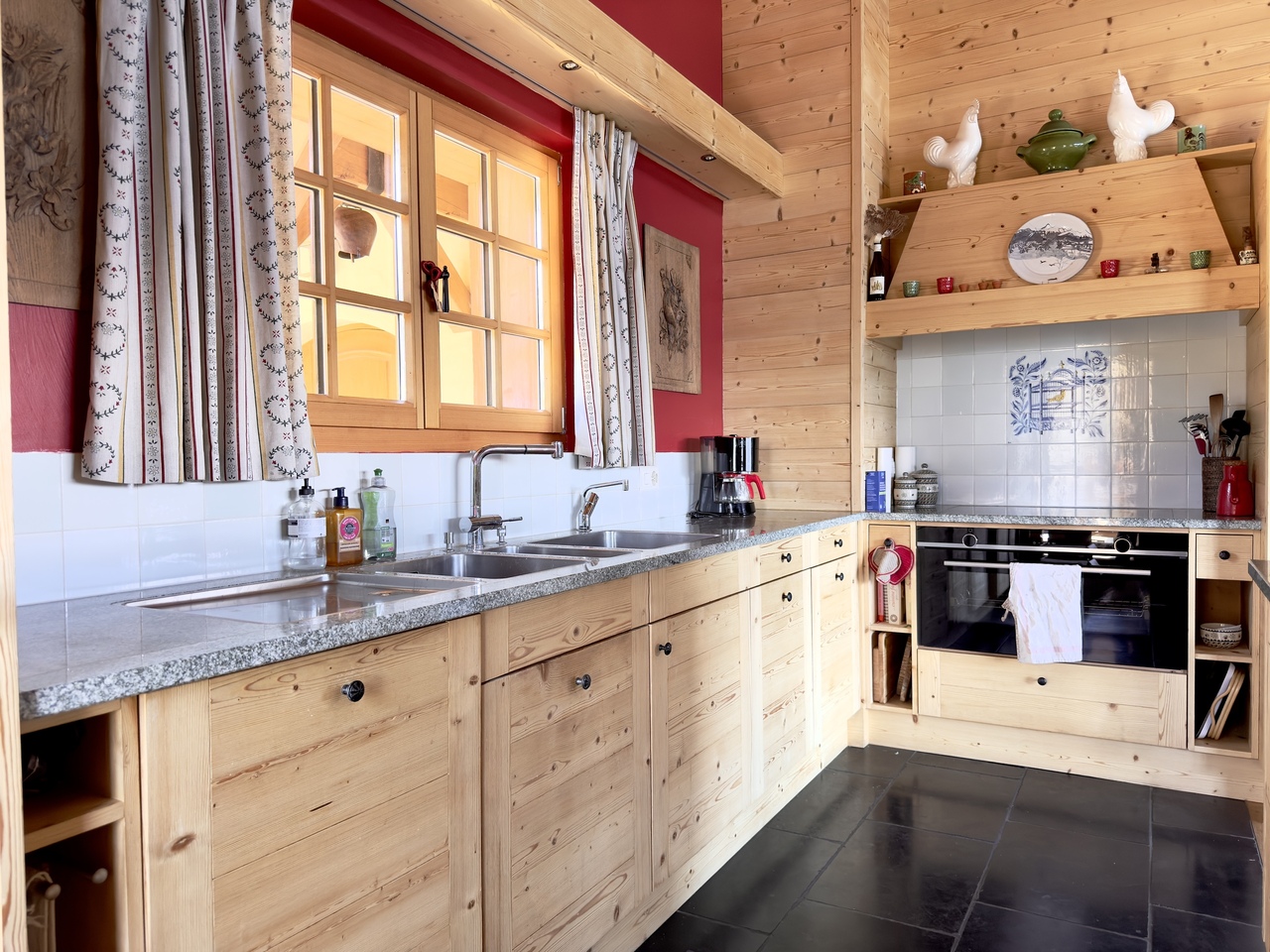 7 rooms chalet, photo 8 sur 10