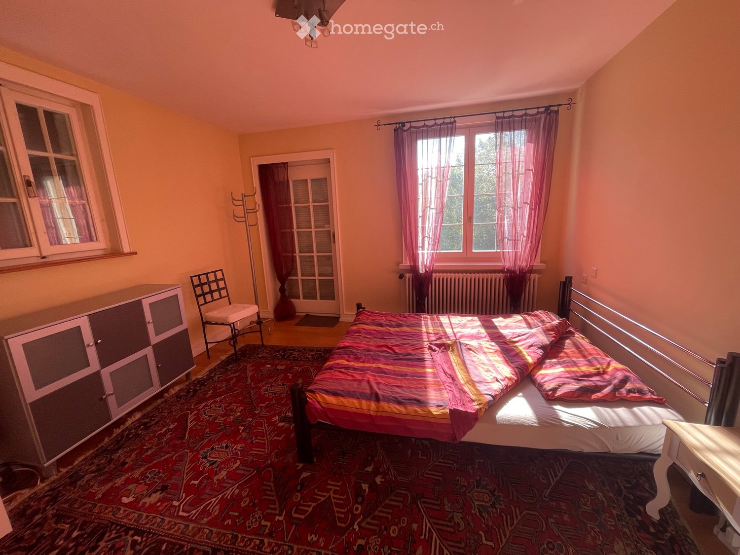 chambre individuelle d'une pièce, photo 3 sur 4