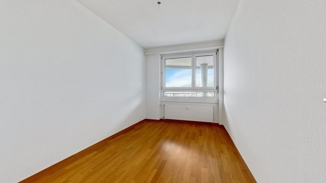 4 pièces appartement, photo 4 sur 8
