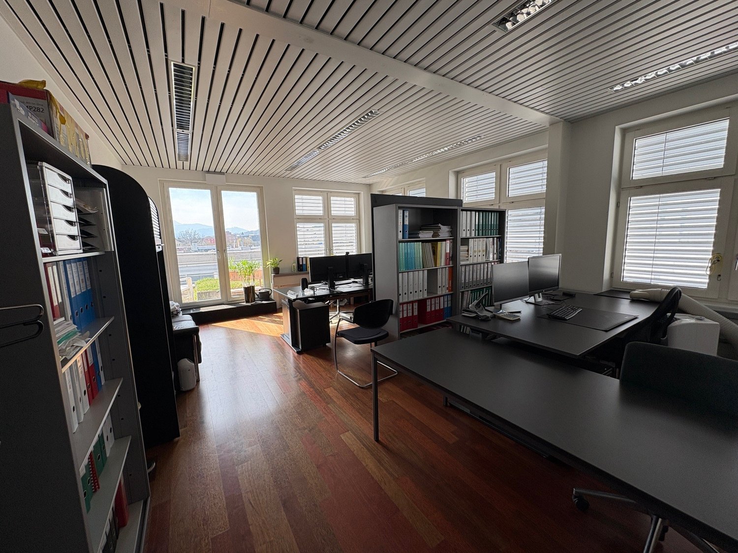 232m² de bureaux