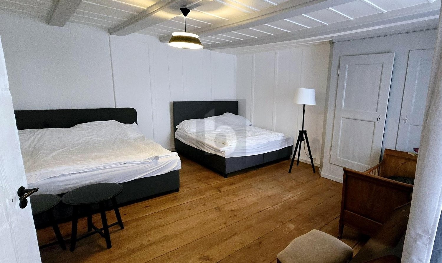 60m² office, photo 1 sur 4