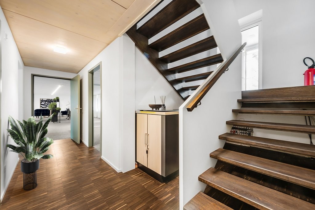 310m² office, photo 6 sur 8