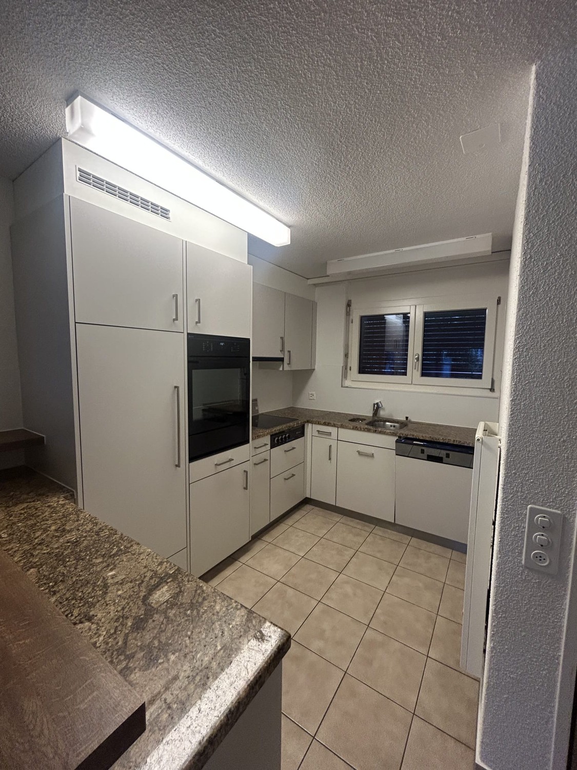 Chambre dans un appartement partagé