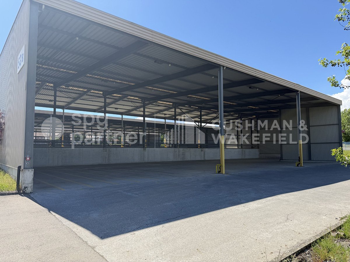 1000m² commercial