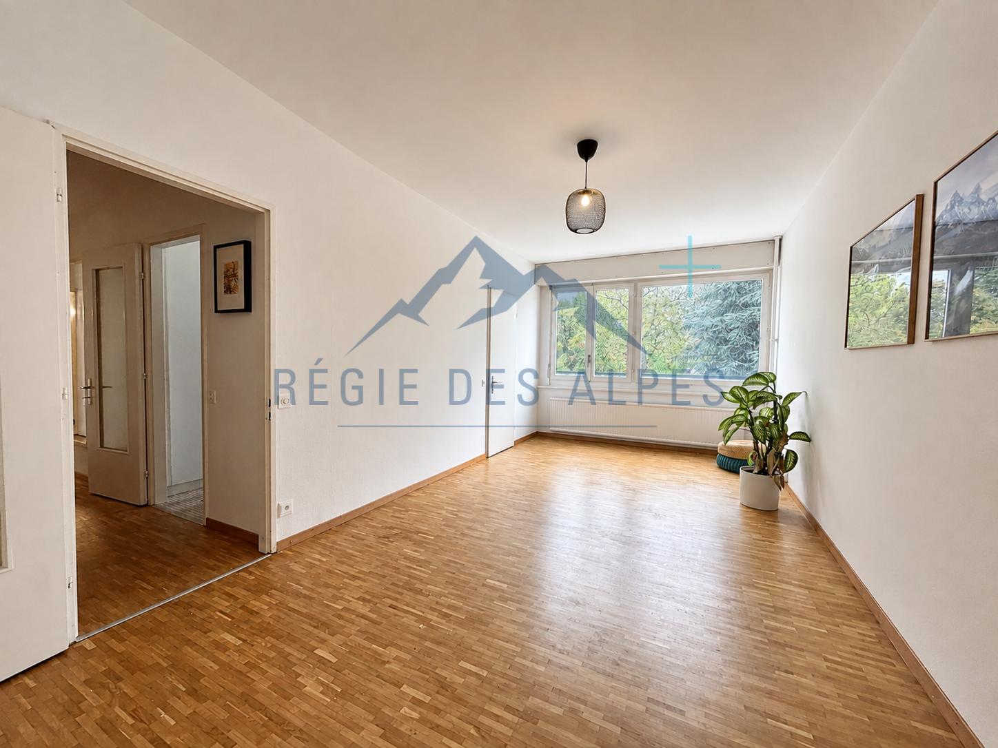 4 rooms apartment, photo 1 sur 7