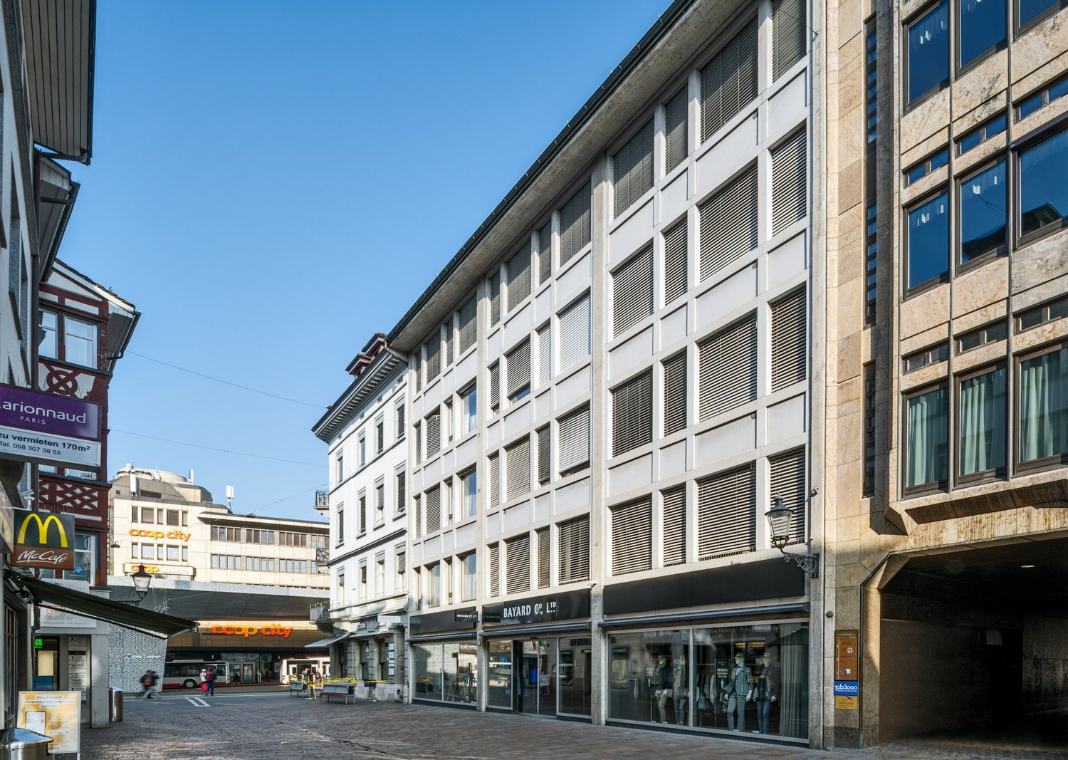 176m² bureau