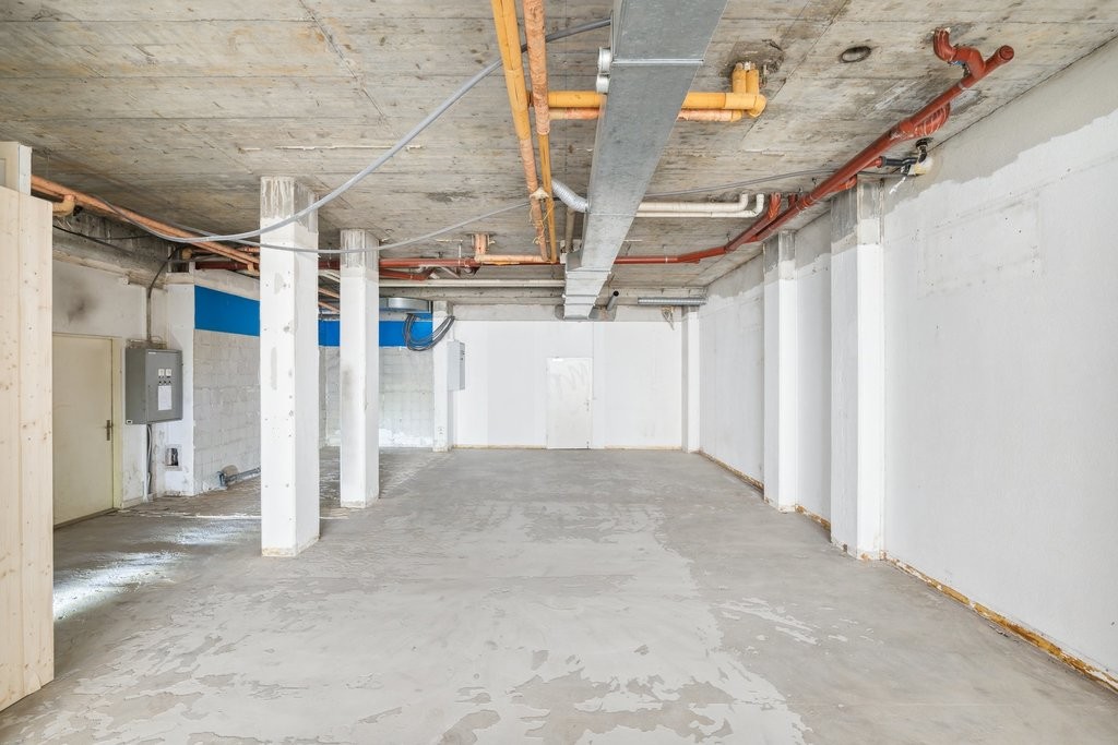 146m² shop, photo 5 sur 10