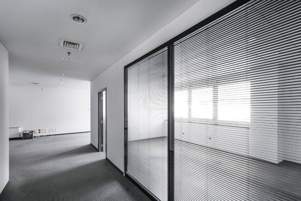 990m² bureau