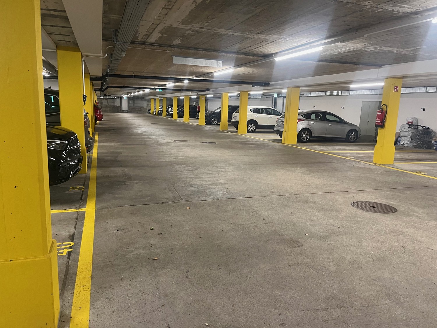 Emplacement de parking souterrain