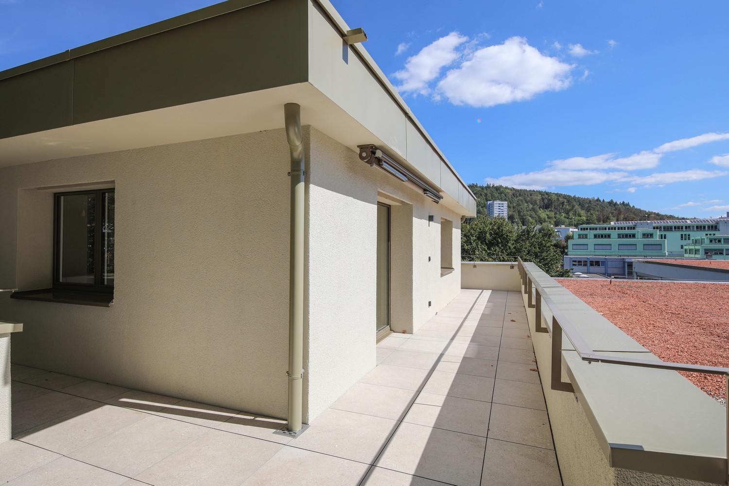 Appartement d'attique de 3 ½ pièces