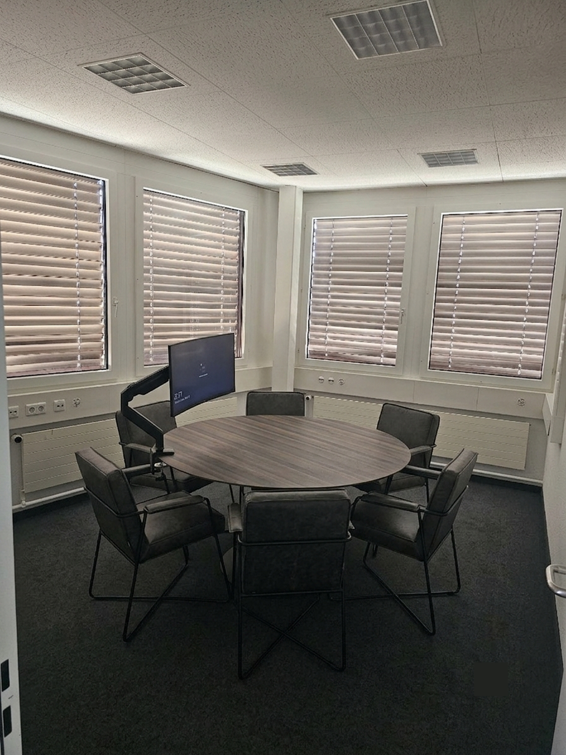 11-100m² bureau, photo 3 sur 5
