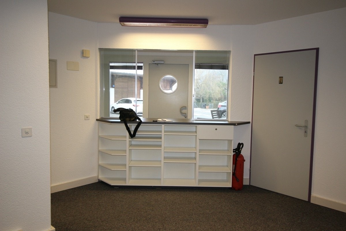 80m² office, photo 1 sur 10