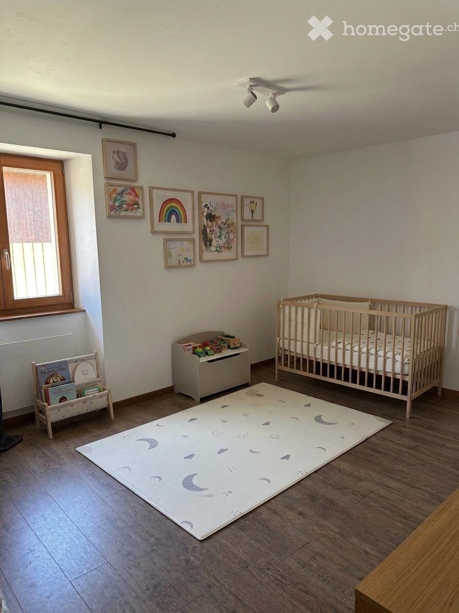 5 rooms apartment