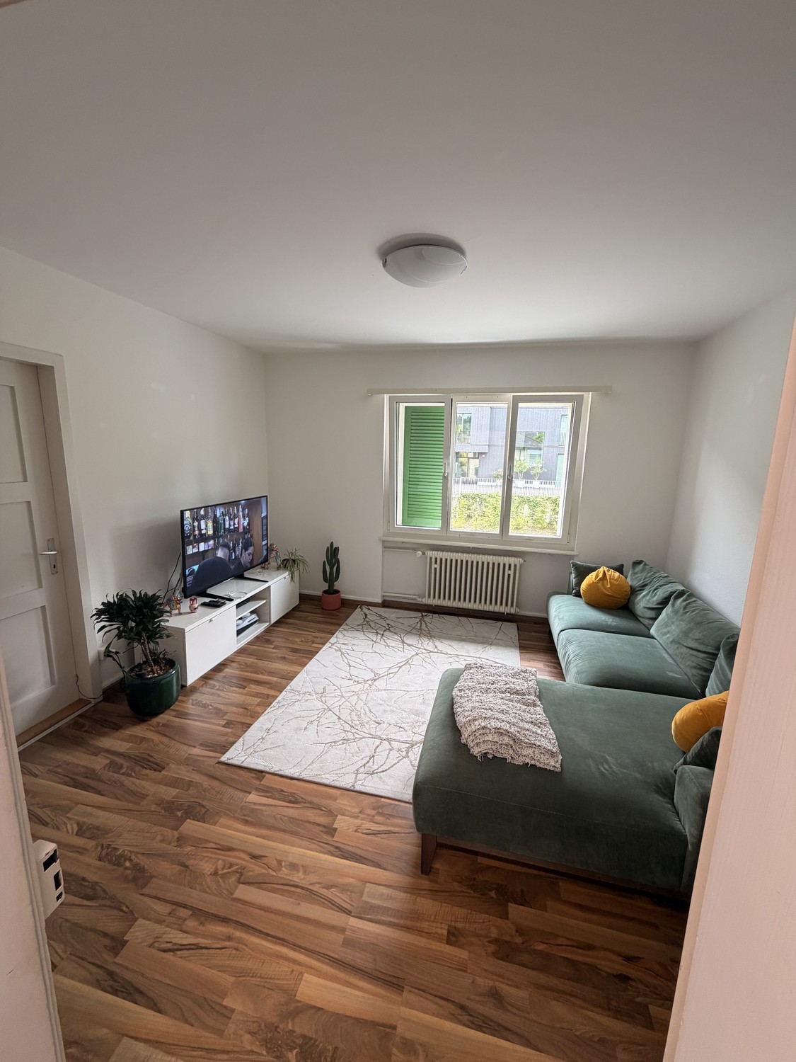 Chambre en colocation

Colocataire temporaire recherché – 15 décembre au 2 janvier

(pendant nos vacances)

Nous recherchons une personne propre, calme et facile à vivre pour occuper notre chambre pour un court séjour pendant notre absence.

L'appartement est idéalement situé juste à l'entrée d'Ebik, photo 2 sur 5