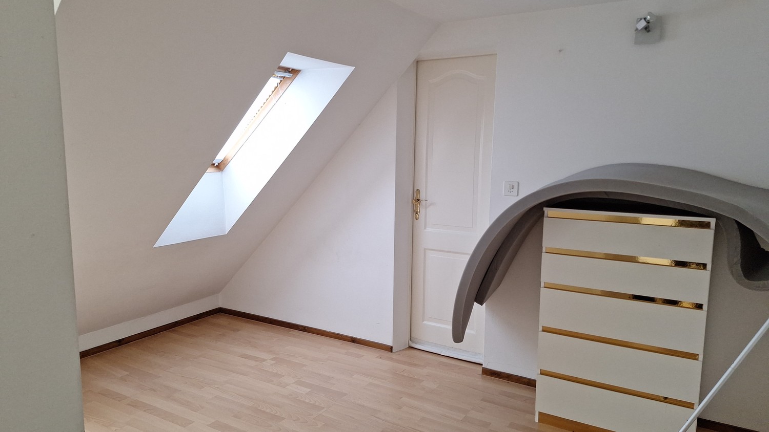 Chambre en colocation, photo 2 sur 6