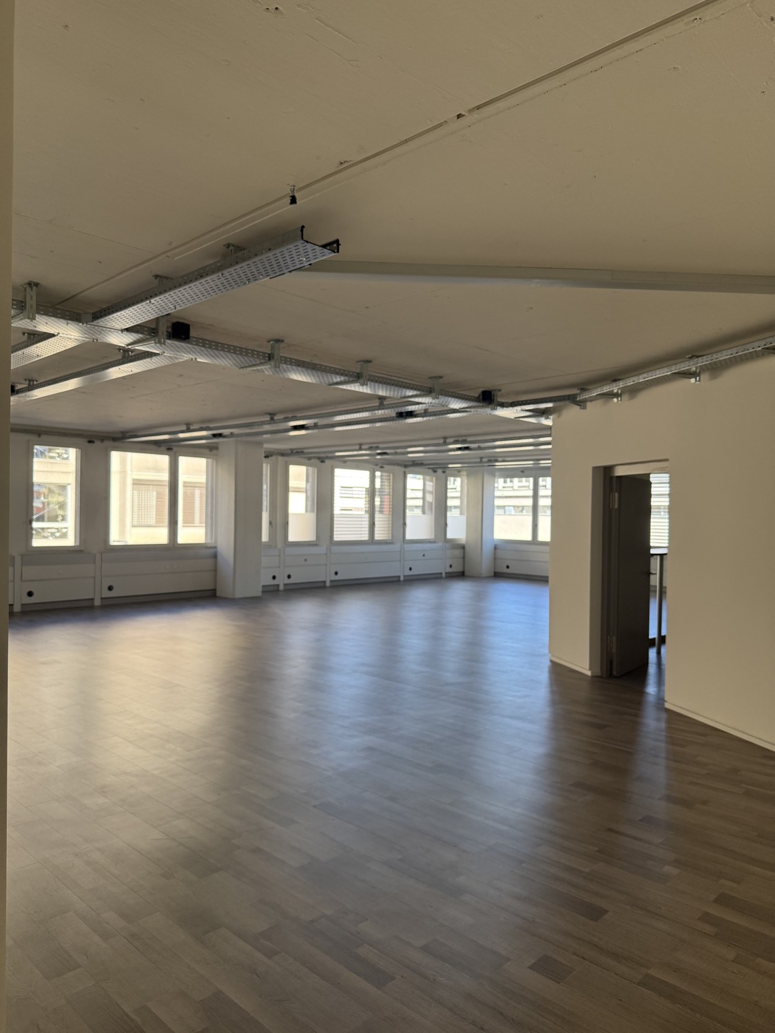 237m² bureau