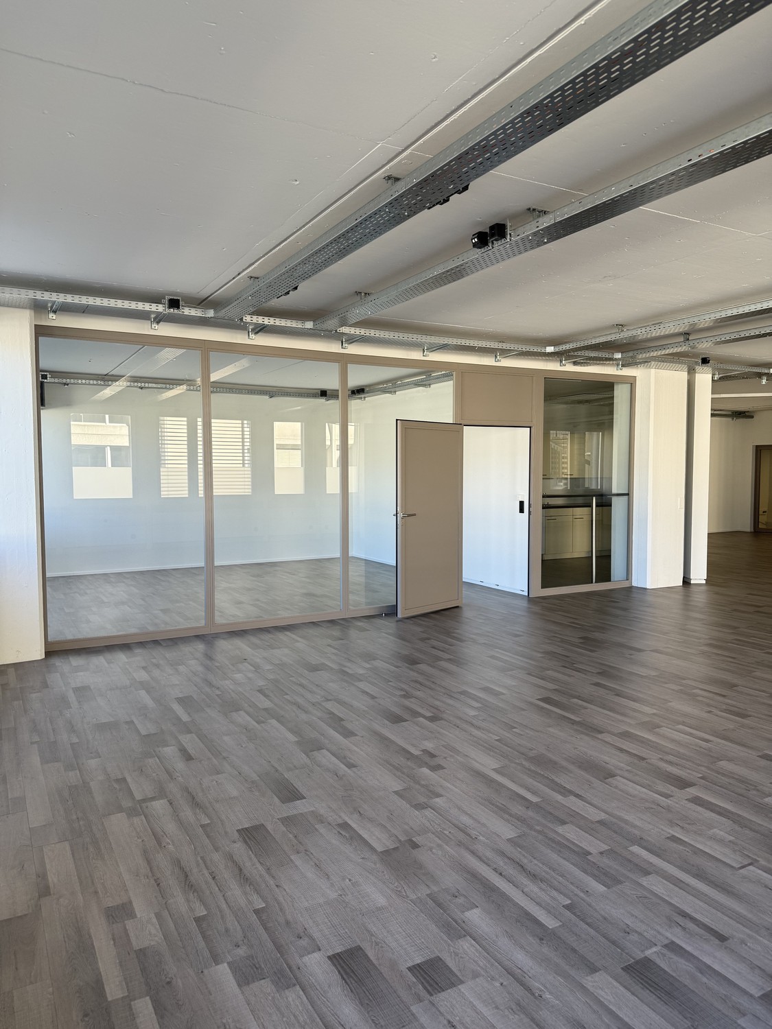 237m² bureau