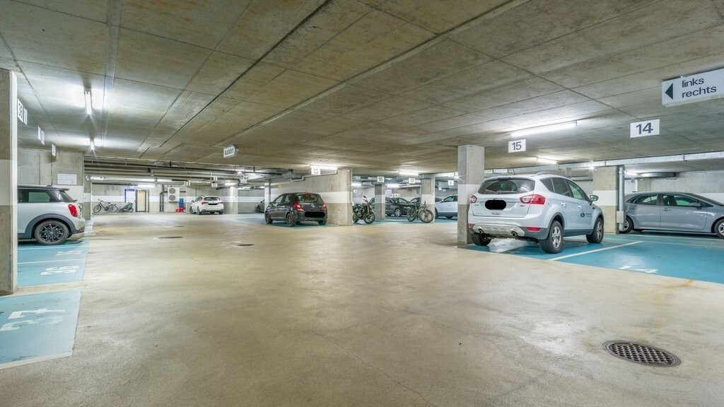 Emplacement de parking souterrain