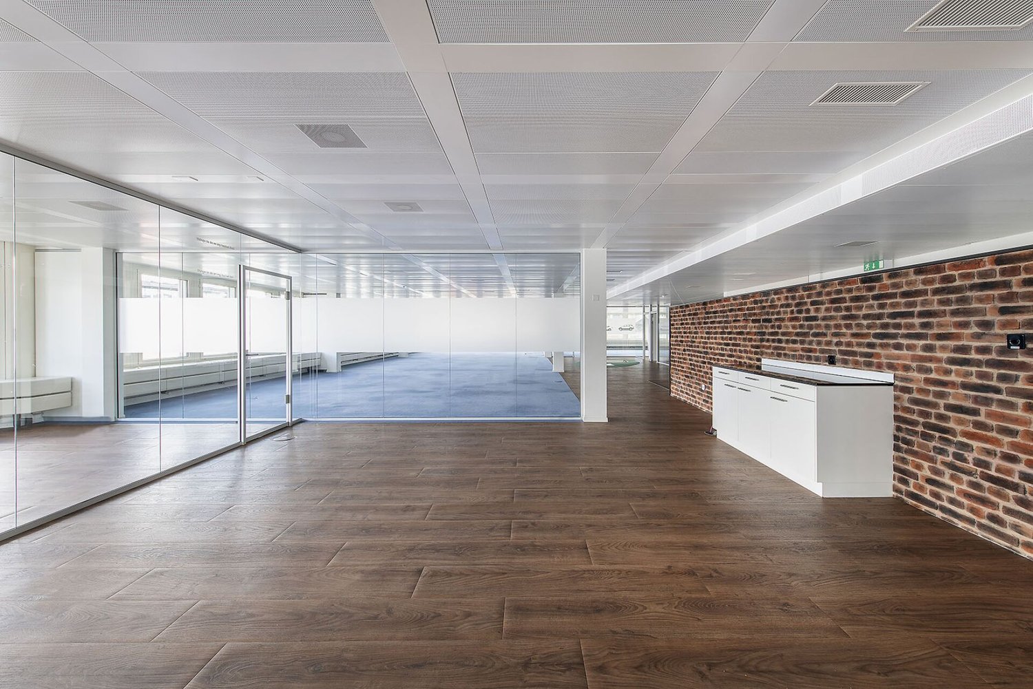 1912m² de bureaux, photo 7 sur 10