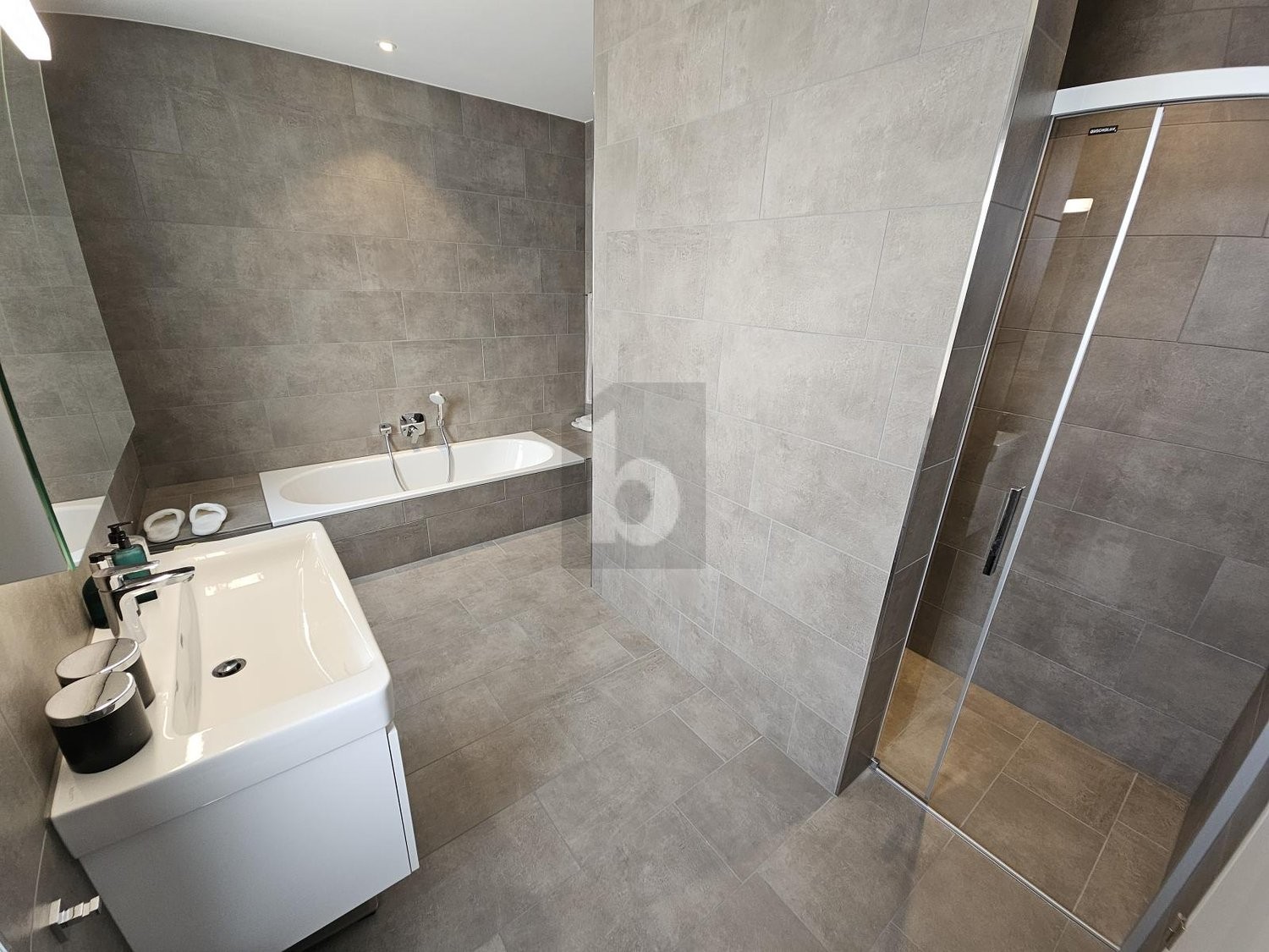 Appartement en attique de 4 ½ pièces, photo 4 sur 4