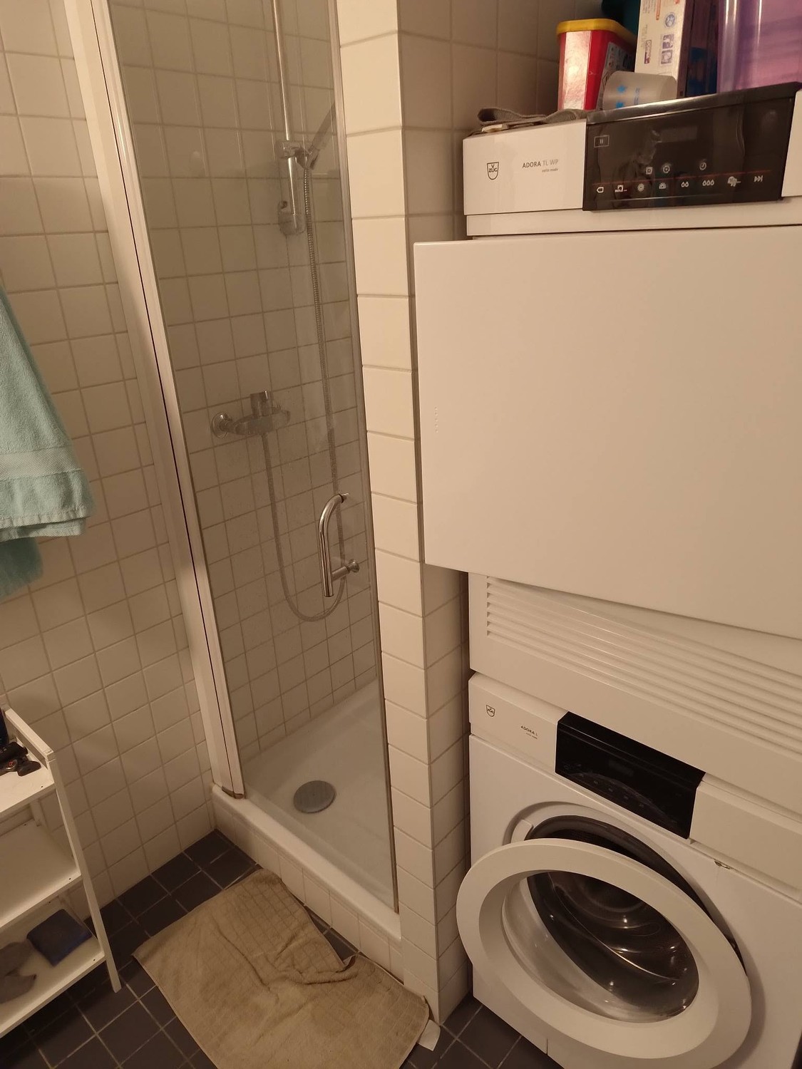 Room in a shared flat, photo 6 sur 7