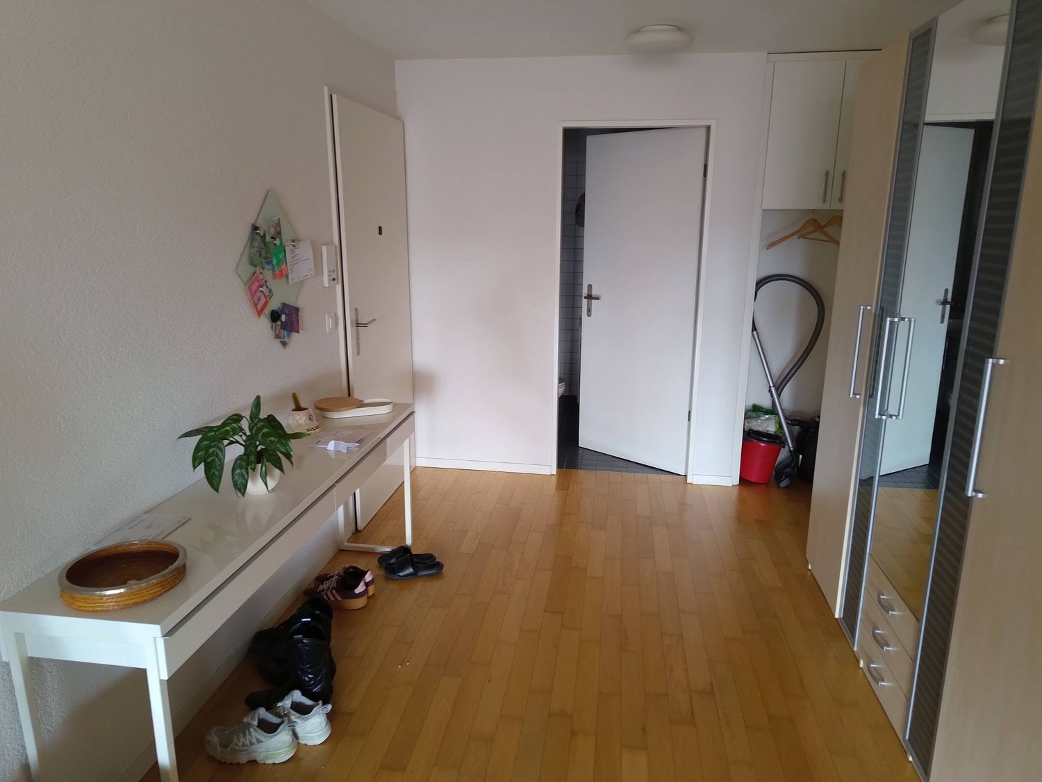 Room in a shared flat, photo 5 sur 7