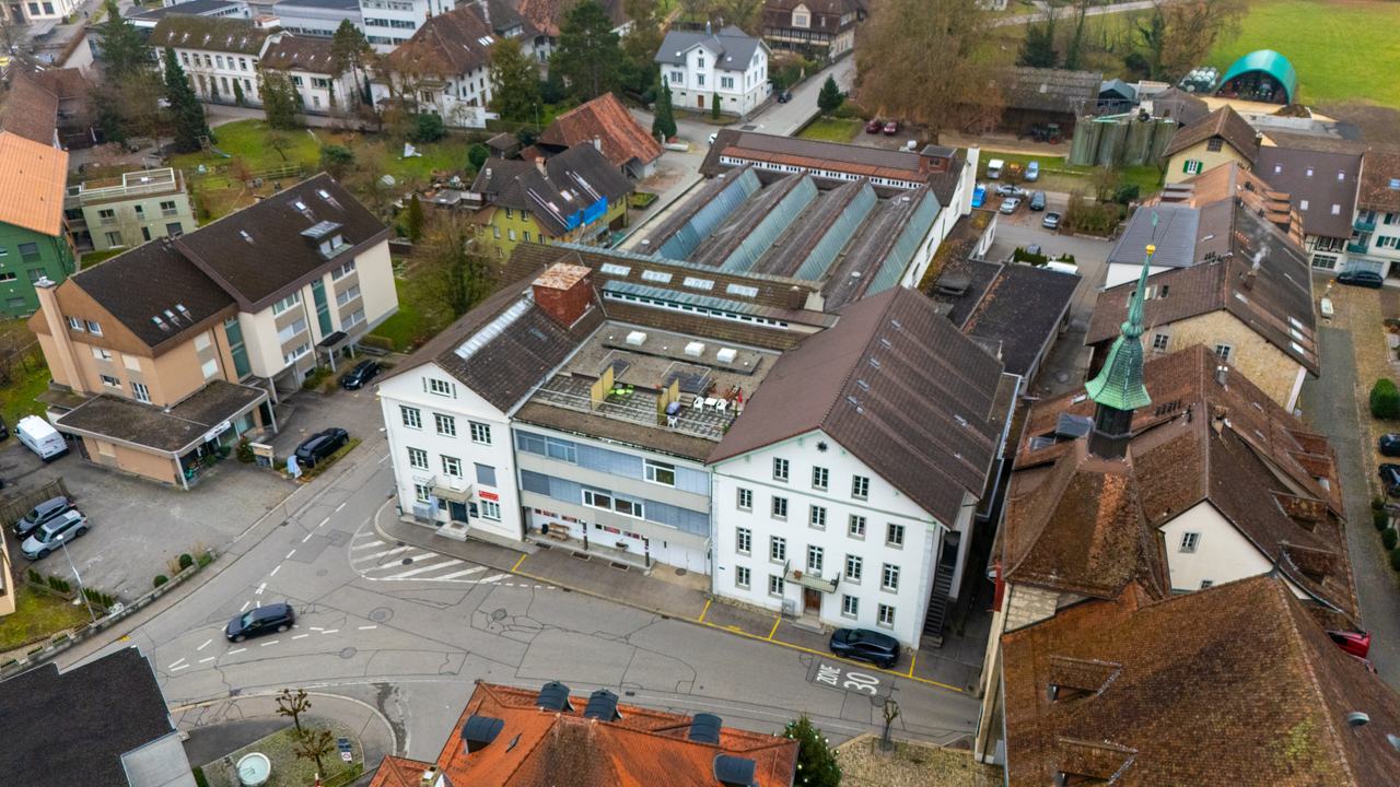 1000m² commercial, photo 2 sur 8