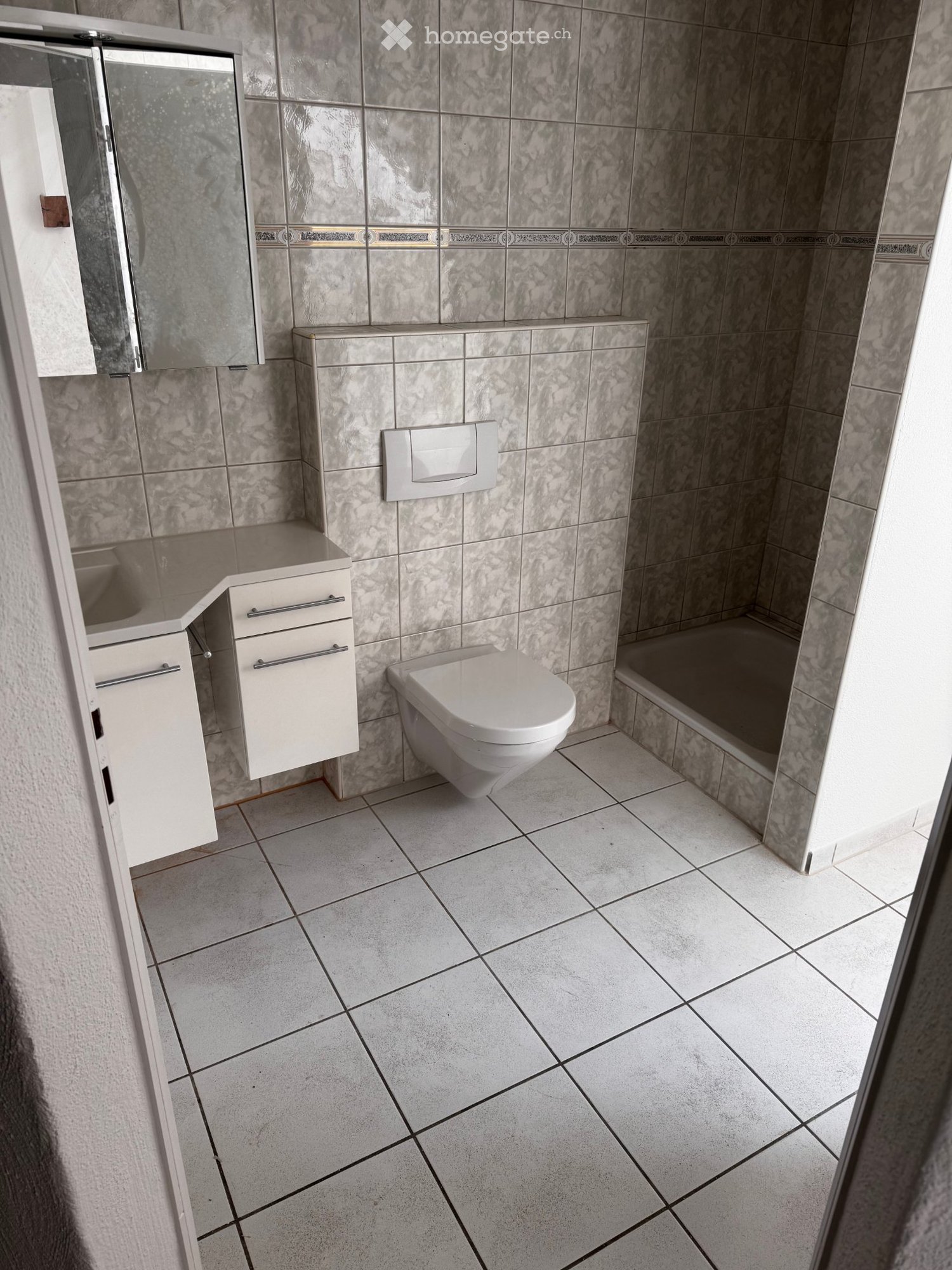 4 pièces appartement, photo 3 sur 5