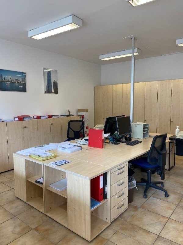 Office, photo 4 sur 8