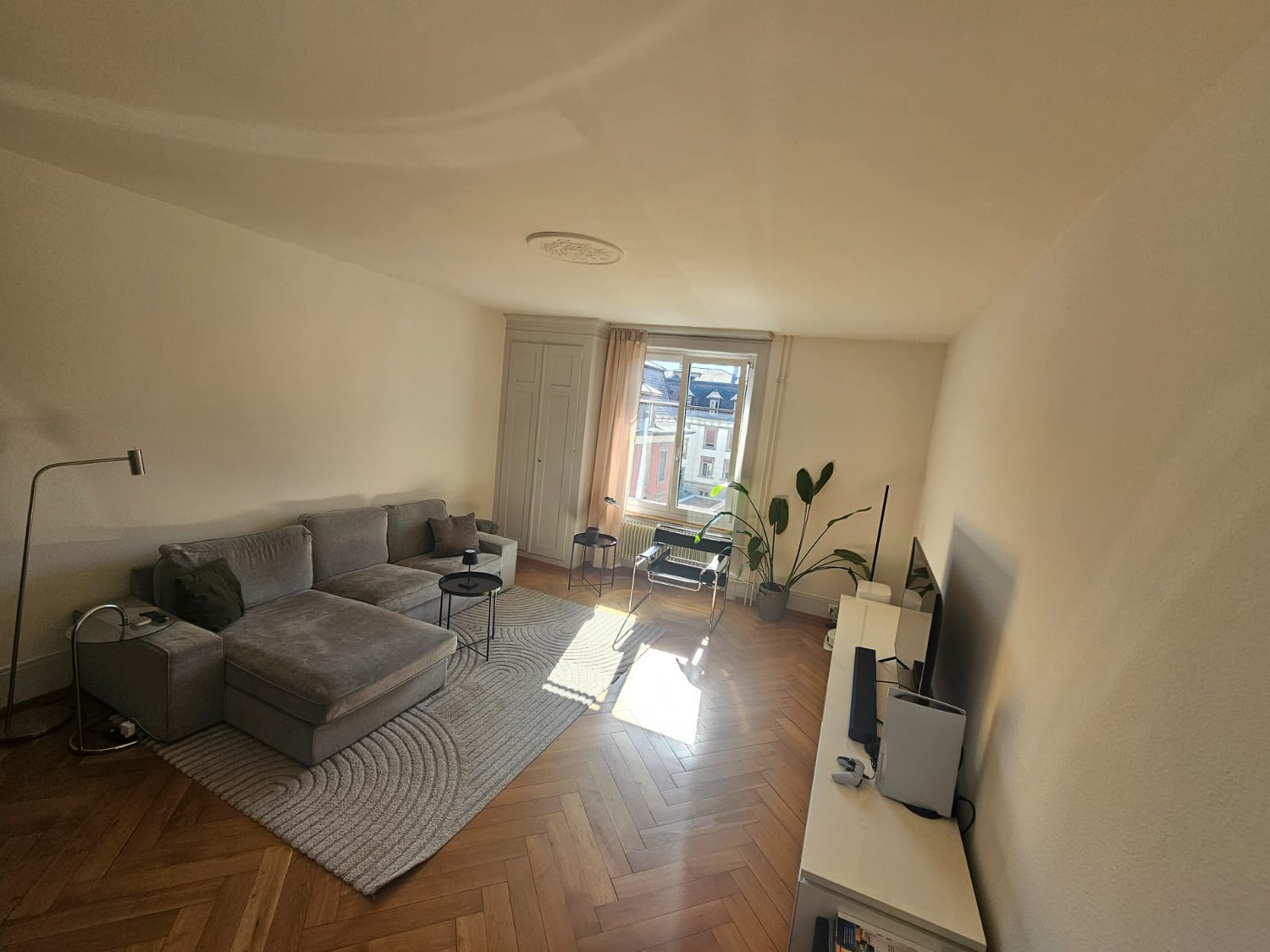 Appartement de 2 ½ pièces, photo 1 sur 6