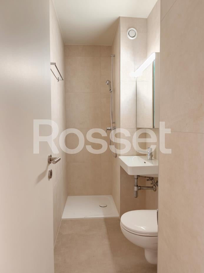 8 rooms apartment, photo 9 sur 9