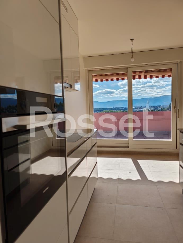 8 rooms apartment, photo 5 sur 9