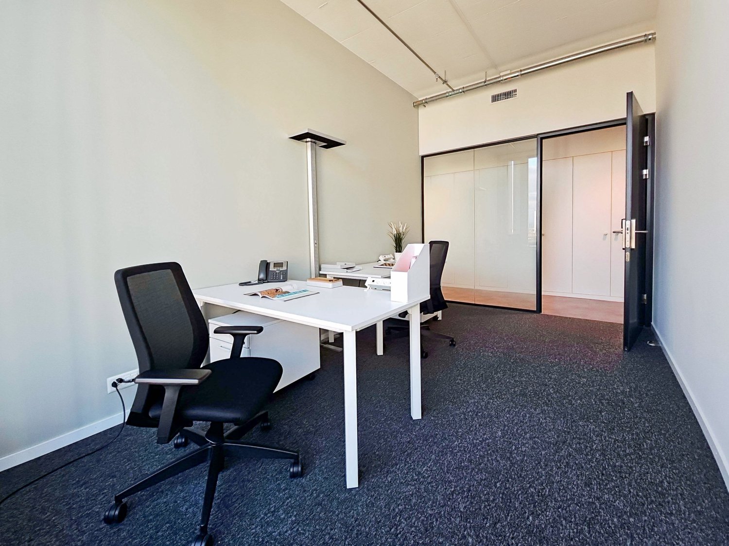 Bureau de 60m², photo 3 sur 10