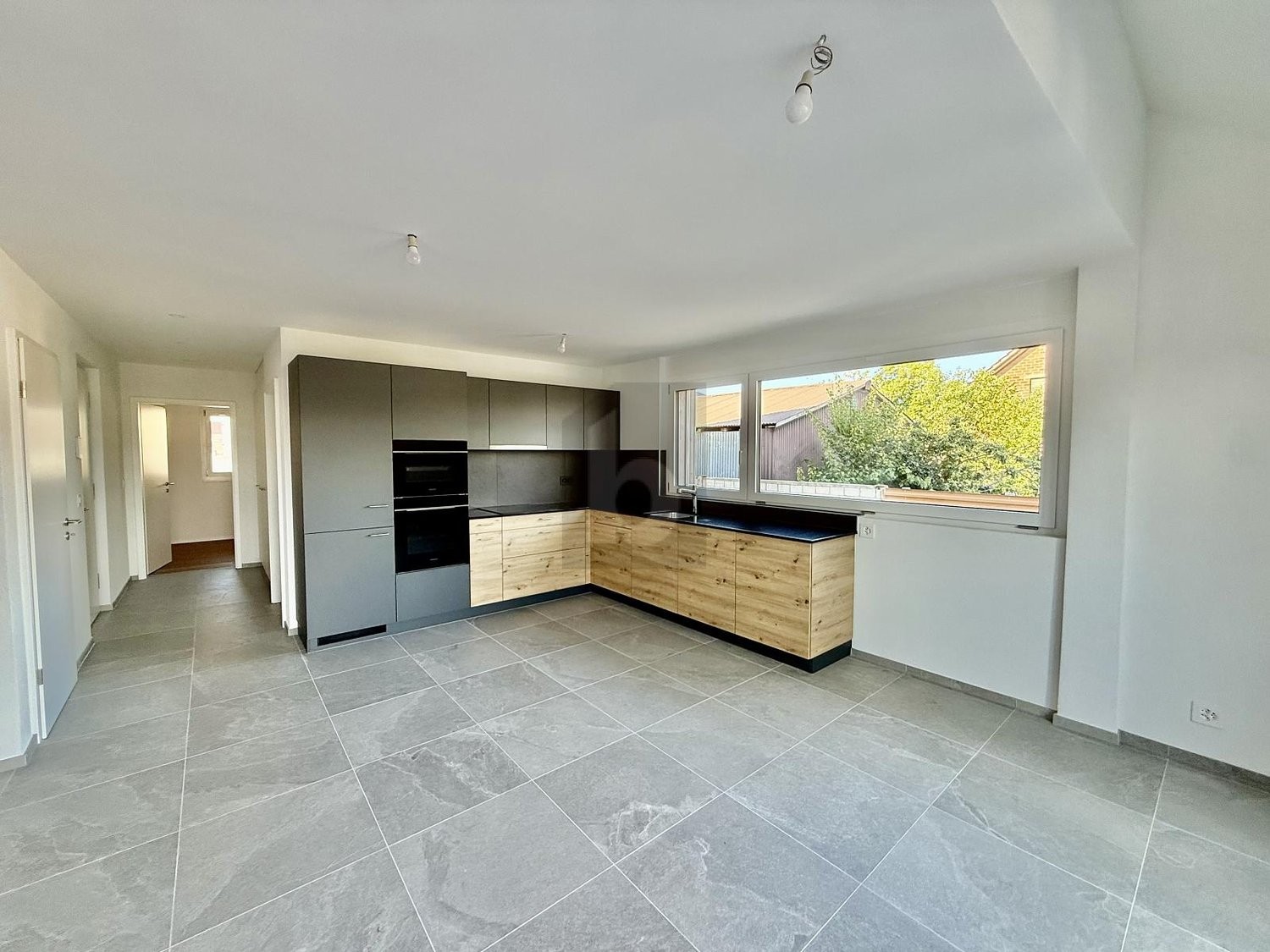 3 ½ rooms roof flat, photo 3 sur 4