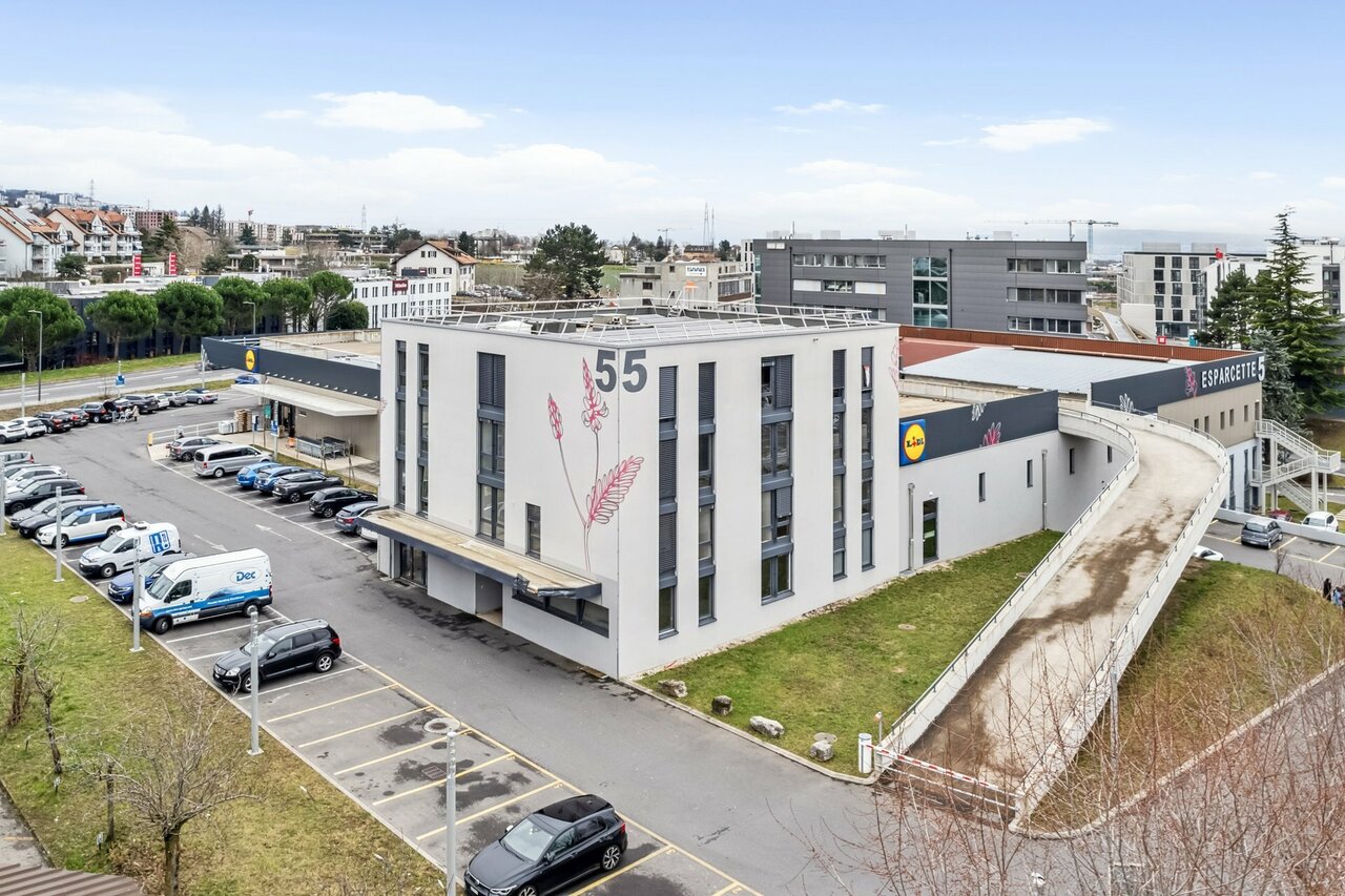 82m² atelier